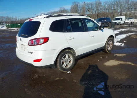 2010 Hyundai Santa Fe Gls z USA, uszkodzony, nr VIN 5NMSGDAB7AH381293